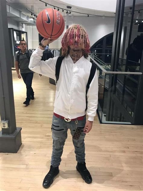 i just bought 2000 dollar gucci pants|Lil Pump .